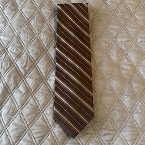 Nubio Collezione Elegant Brown Gold Metallic Silk Striped Men's Tie